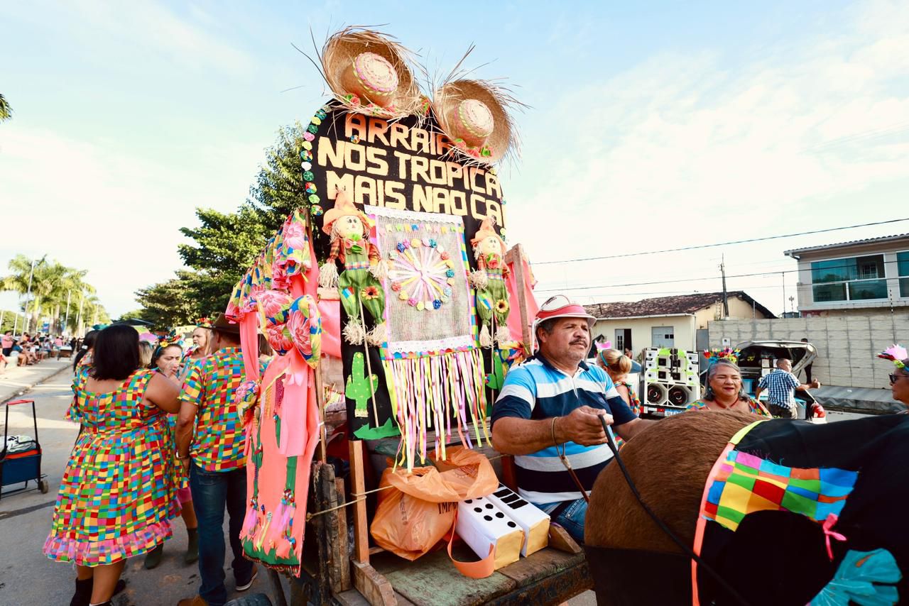 Casamento Matuto em Atalaia reúne centenas de pessoas e celebra tradição